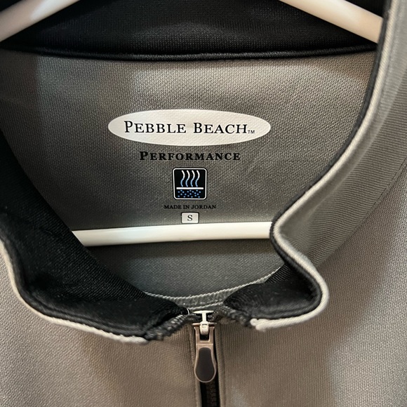 Two Pebble Beach golf sweaters - Picture 3 of 5